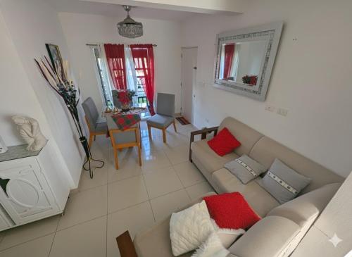 Elegant apartment within a gated residential complex- 10 mins from Cabarete