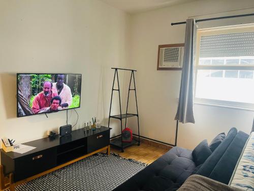 Et tv og/eller underholdning på Ap confortável