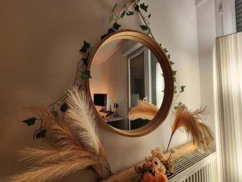 Fotografie z fotogalerie ubytování Opposite Metro 14, Cozy Guest Room with Garden & Free Parking, 5 min Orly Airport, 7 min Paris v destinaci Chevilly-Larue