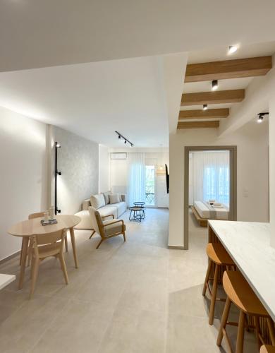 Luxury Downtown Apartment A2