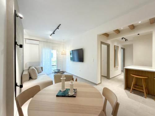 Luxury Downtown Apartment A2