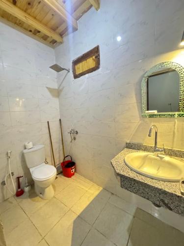 Koupelna v ubytování Jory Studios