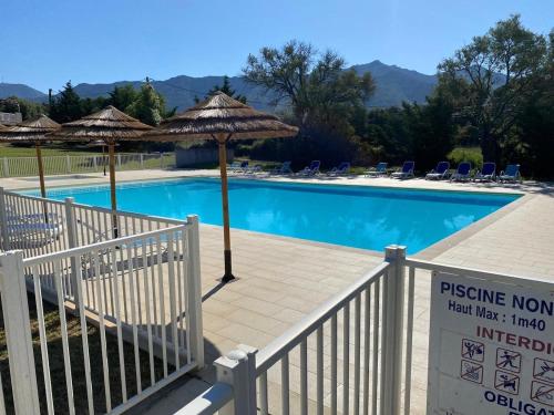 Appartement 2 chambres - Rez-de-jardin - Avec piscine