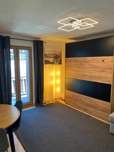 Cosy studio for 4 near ski lift, CRETES B24
