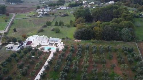 Tầm nhìn từ trên cao của Luxury TrullidiGiulia, exclusive villa with swimming pool