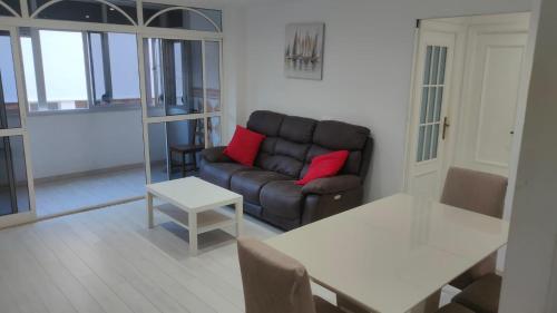 Piso con ParkinPrivado y A10minutosdelaplayaandando