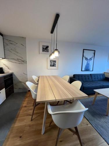 Cosy studio for 5 near ski lift, HAMEAU D2