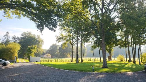 Foto dalla galleria di Dépendance de charme a Ruaudin