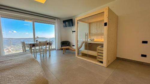 Naturlandskabet i nærheden af lejlighedshotellet