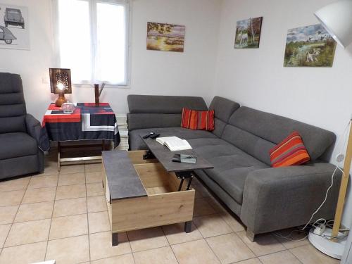 Et opholdsområde på Appartement tout confort Piscine Parking