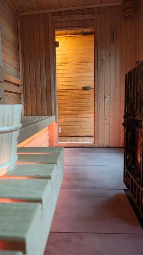 Billede fra billedgalleriet på LOFT HOUSE ROZEWIE sauna & gorąca balia i Jastrzębia Góra