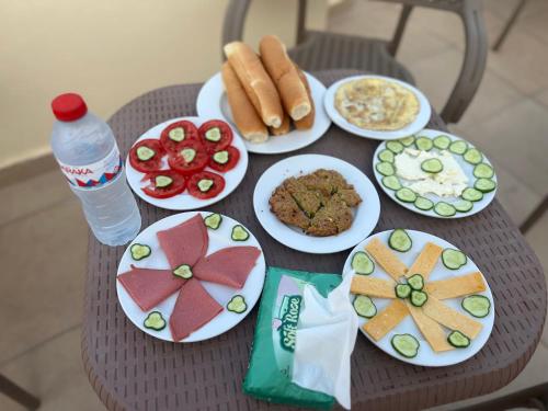 Jídlo v hotelu nebo okolí