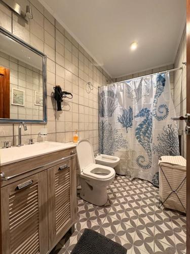 Koupelna v ubytování Cerquita del Mar II