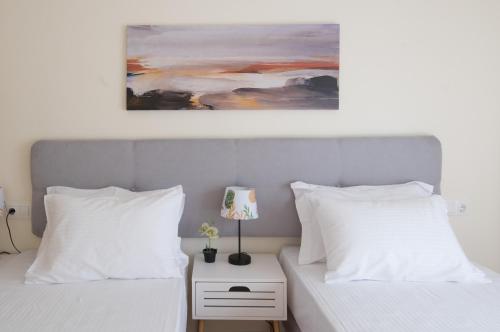 ANDIE Central 1BR by Metro Station