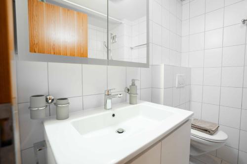 Turuwang Apartment by HomeFlow