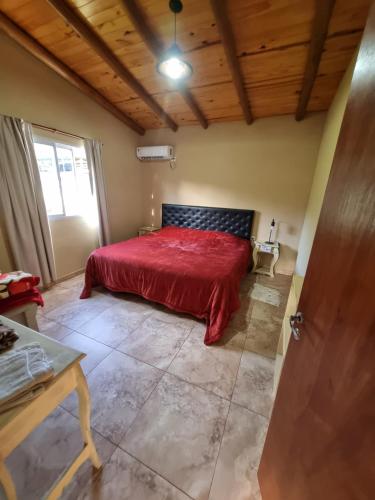 En eller flere senge i et værelse på La Loma