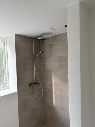 Phòng tắm tại 3-room apartment with free parking and terrace