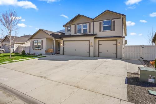 Gallery image of Casa Enclave GUEST HOUSE in Caldwell