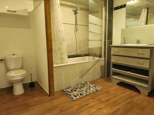 Koupelna v ubytování Charmante maison centre village