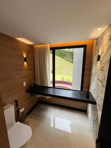 Et badeværelse på Casa Pedra Azul