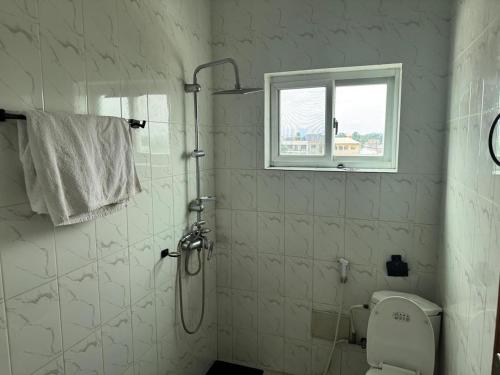 Et badeværelse på Appartement 1 chambre a Bacongo