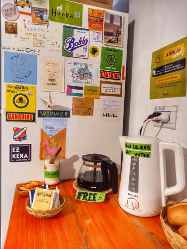 Kaffe- og tefaciliteter på Lugar Sagrado Hostel
