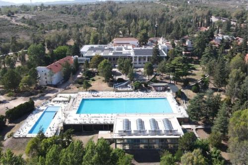 Swimmingpoolen hos eller tæt på Hotel vacacional Sierras de cordoba