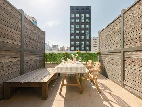 Billede fra billedgalleriet på Seoul COMOCASA Fully Furnished Studio i Seoul