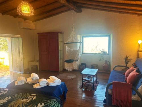 Posezení v ubytování Art-Marvão, Alojamento Rural