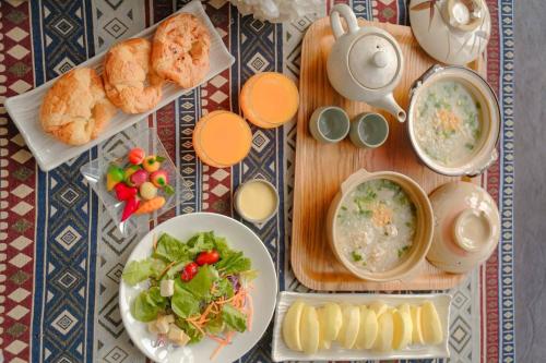 Φαγητό σε αυτός ο ξενώνας ή κάπου εκεί κοντά