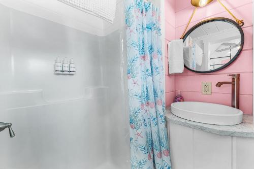 Koupelna v ubytování Matlacha Tiny Village