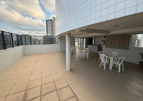 Ein Balkon oder eine Terrasse in der Unterkunft Flat Rosarinho III - Confortável e Super Completo