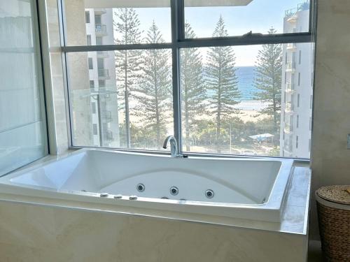 Billede fra billedgalleriet på Luxury Coolangatta Sub-Penthouse Beach Abode i Gold Coast