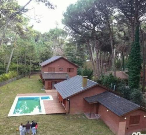 Swimmingpoolen hos eller tæt på Casa para 16 personas