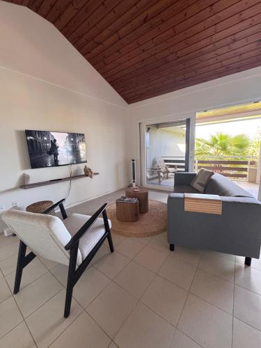 Apartment with Pool Salsa PrincessBreeze - La Privada