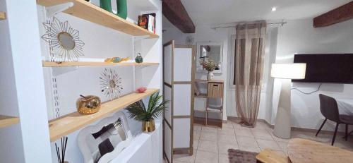 Studio en centre ville a 2 minutes de la plage