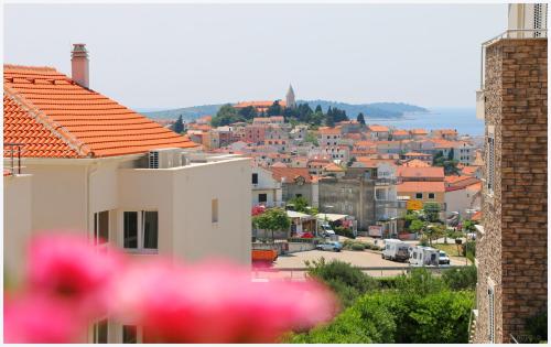 Gallery image of Apartments Rupe in Primošten