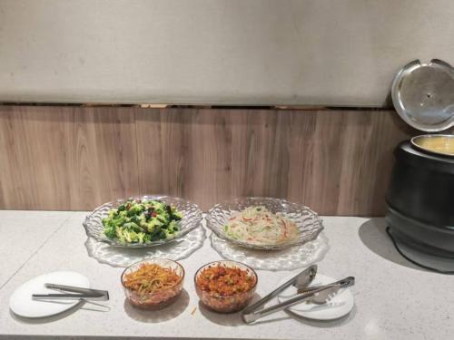 Jídlo v hotelu nebo okolí