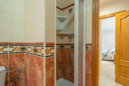 Et badeværelse på Apartamento El Fondon 2