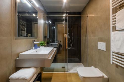 Cesariano, 11 - Stay in Vibrant Via Cesariano