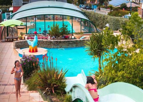 Camping 4 étoiles - Piscine - ccbegca