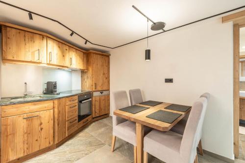 Kuchyň nebo kuchyňský kout v ubytování Appartementhaus Moritz