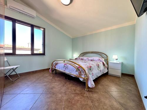 Ένα ή περισσότερα κρεβάτια σε δωμάτιο στο Sunny Penthouse