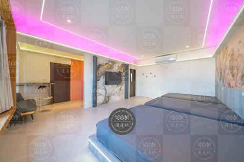 Et opholdsområde på 慕漾民宿 包棟獨棟游泳池近羅運