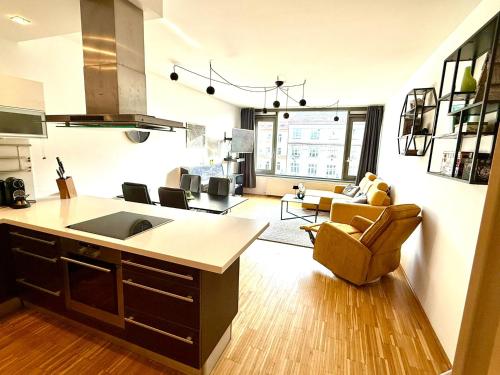 River Diamond Central Residence