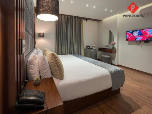 Et tv og/eller underholdning på PYramiDs MaGiC EyE HoTeL