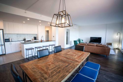 Η κουζίνα ή μικρή κουζίνα στο 310 - Luxury Condo The Serenity - View and Pool