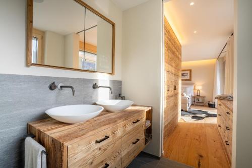 A&Y Signature Lodge St Moritz Pontresina Spa photo 3