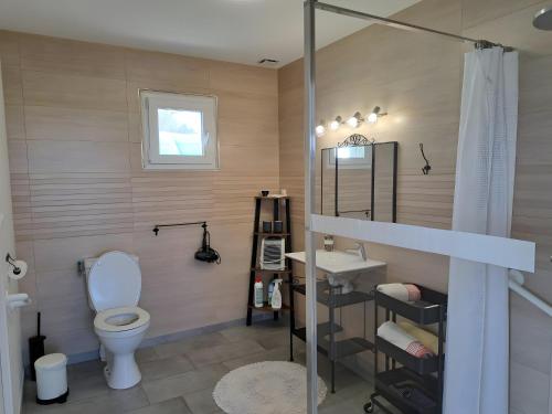 Koupelna v ubytování Studio Le Jardin