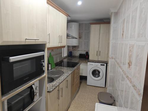 Apartamento 2 dormitorios en centro histórico de Málaga, junto a Plaza de la Merced